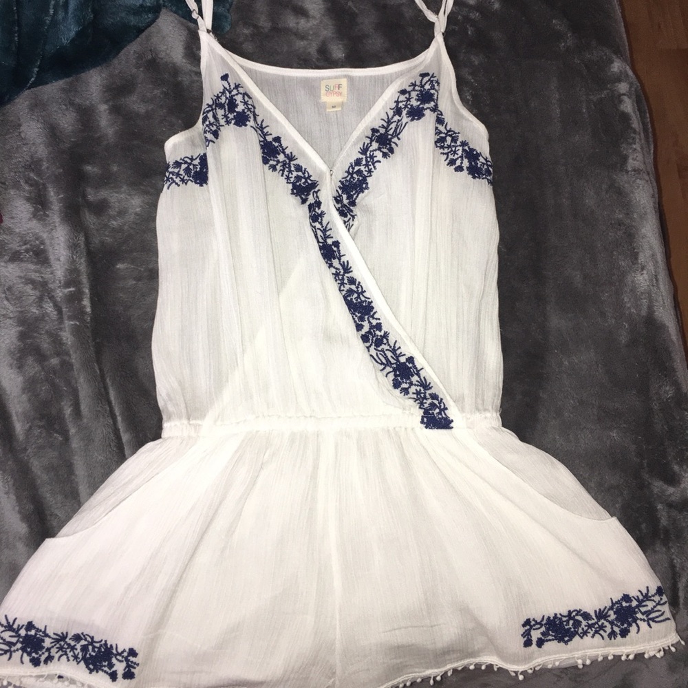 White romper (shorts) with blue flower designs